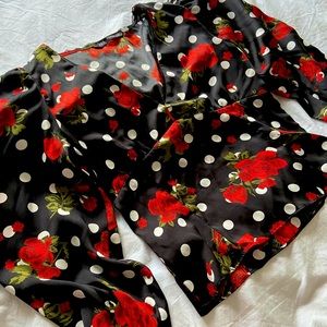 Polkadot top😍